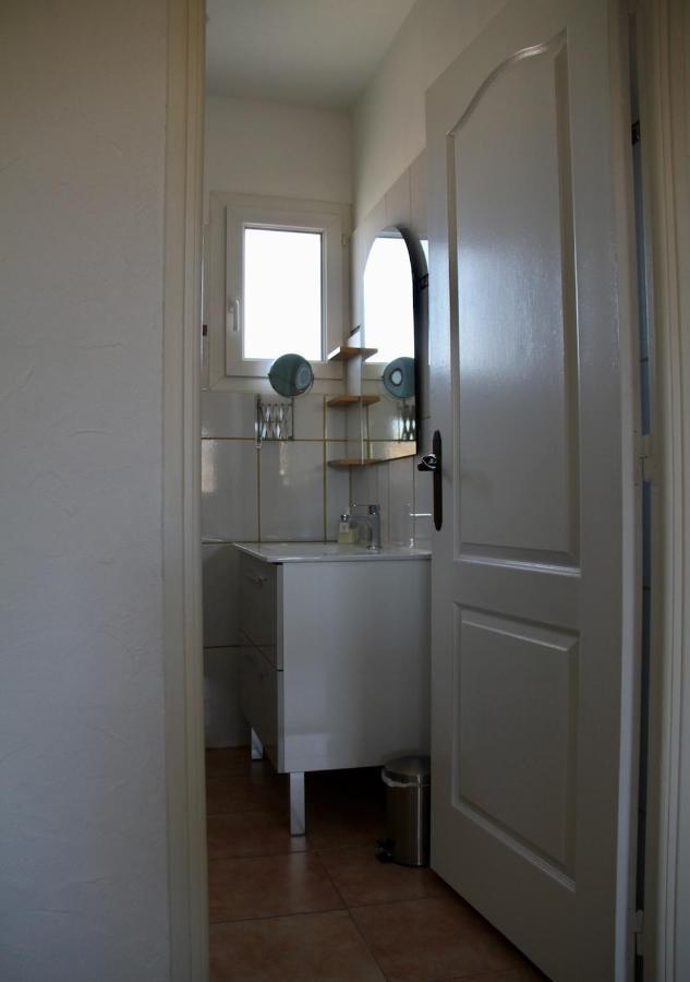 Agreable Maison De Ville Eyragues Εξωτερικό φωτογραφία