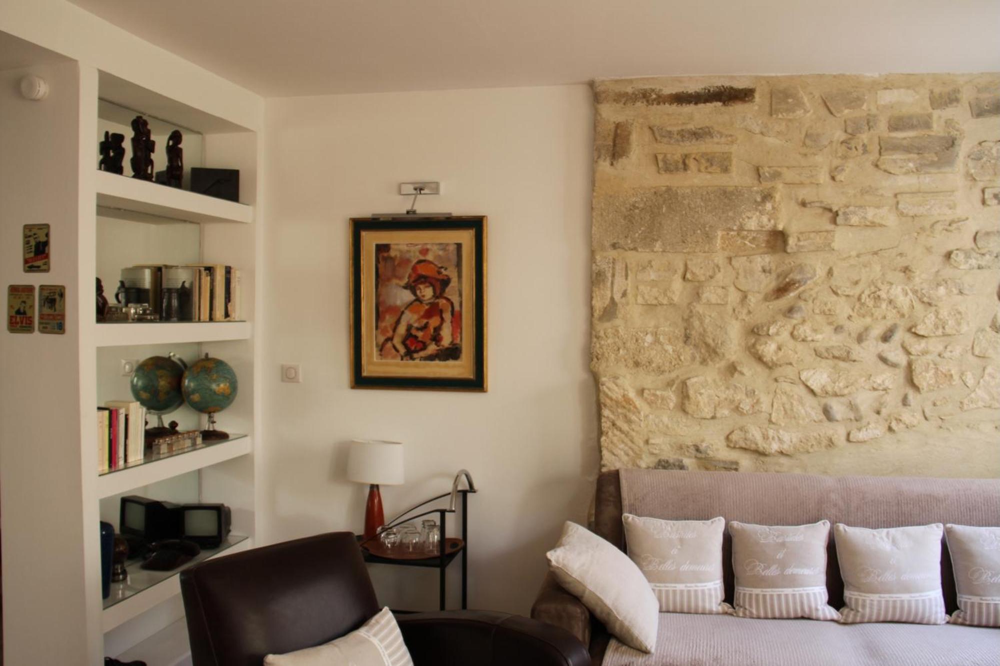 Agreable Maison De Ville Eyragues Εξωτερικό φωτογραφία